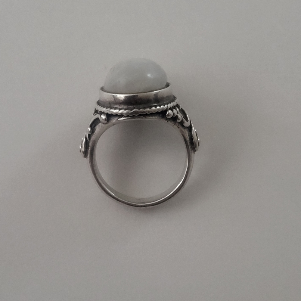 Sterling silver moonstone ring